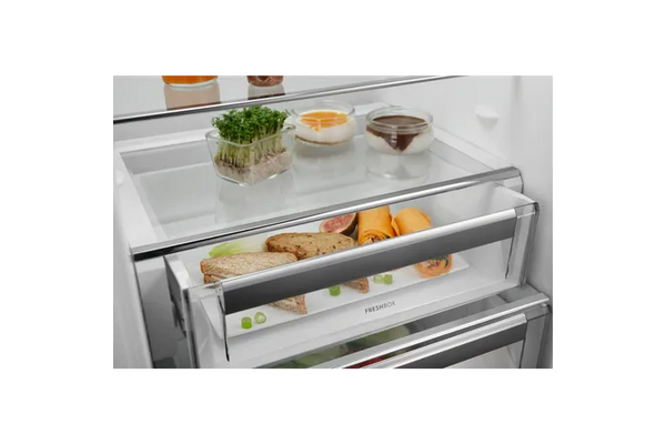 Lodówka Electrolux LNT7ME34G1