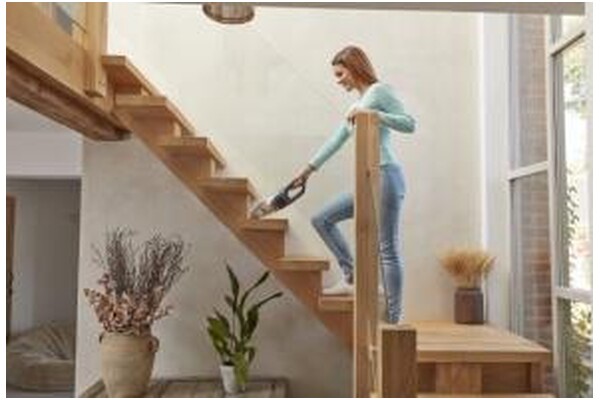 Odkurzacz BLACK&DECKER SVB620JWQW pionowy bezworkowy czarny