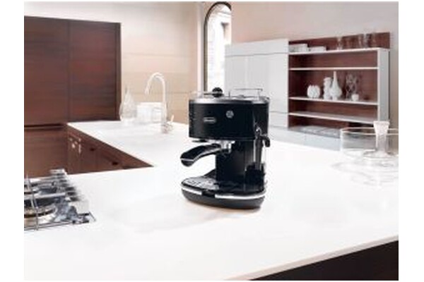 Ekspres De’Longhi ECO311BK automatyczny czarny