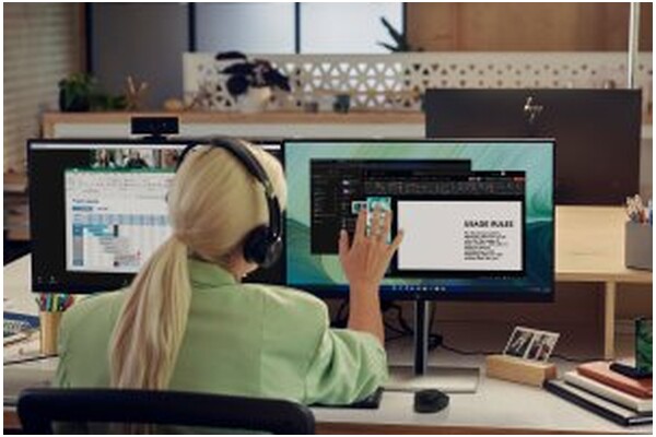 Monitor 23.8" HP E24t G5 czarno-srebrny