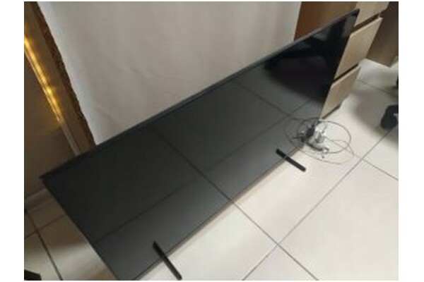 Telewizor Samsung GQ43Q60CAUXZG 43" 4K Ultra HD