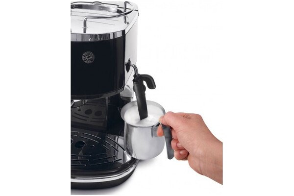 Ekspres De’Longhi ECO311BK kolbowy