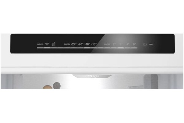 Lodówka Siemens KG39NSBBF