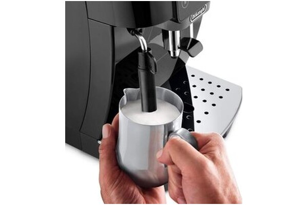 Ekspres De’Longhi Magnifica ECAM22021B automatyczny