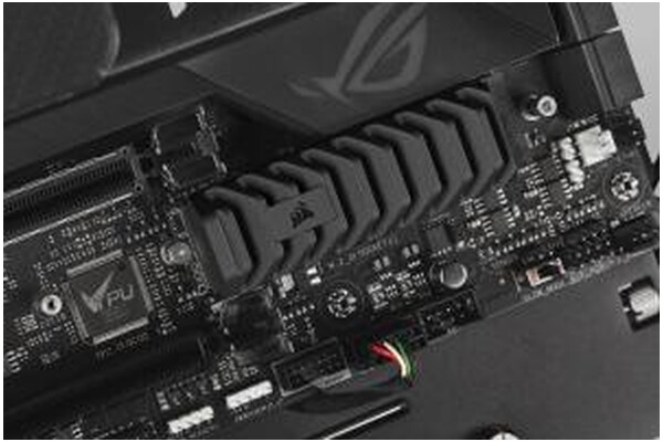 Dysk wewnętrzny CORSAIR MP600 Pro XT SSD M.2 NVMe 1TB