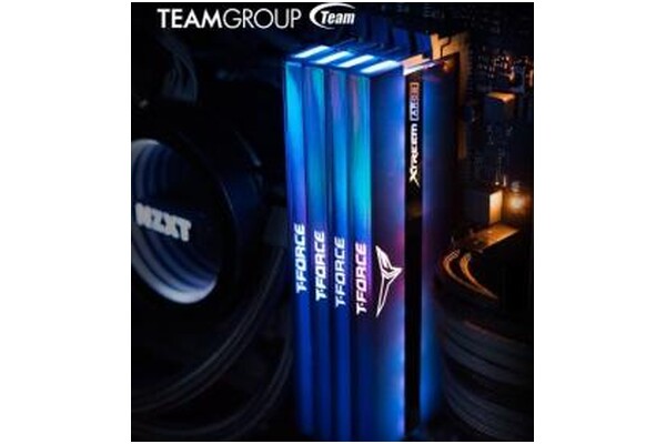 Pamięć RAM TeamGroup Xtreem ARGB 32GB DDR4 3600MHz Z radiatorem 1.45V 14CL