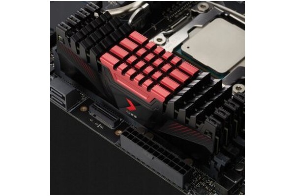 Pamięć RAM PNY XLR8 16GB DDR4 3200MHz Z radiatorem 1.35V 16CL