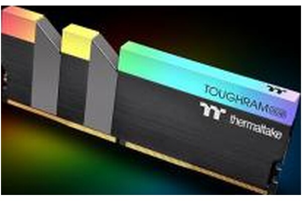 Pamięć RAM Thermaltake Toughram RGB 16GB DDR4 4400MHz Z radiatorem 1.35V 19CL
