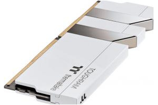 Pamięć RAM Thermaltake Toughram 16GB DDR4 4400MHz Z radiatorem 1.45V 19CL