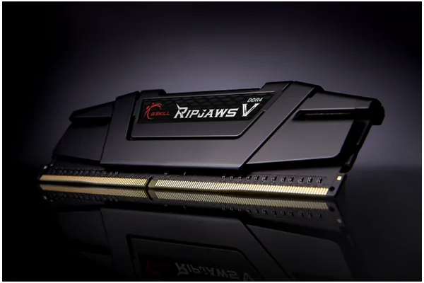Pamięć RAM G.Skill Ripjaws V 16GB DDR4 3200MHz Z radiatorem 1.35 | 1.2V 16CL