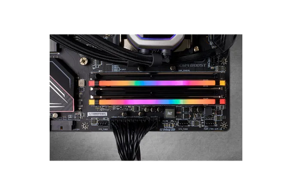 Pamięć RAM CORSAIR Vengeance 16GB DDR4 2666MHz Z radiatorem 1.2V 16CL