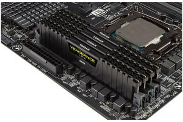 Pamięć RAM CORSAIR Vengeance LPX 16GB DDR4 2400MHz Z radiatorem 1.35V 16CL