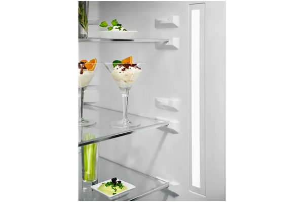 Lodówka Electrolux LNT7ME36G2
