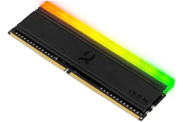 Pamięć RAM GoodRam 16GB DDR4 3600MHz Z radiatorem 1.35V 18CL