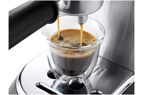 Ekspres De’Longhi EC685M