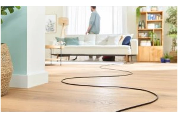 Odkurzacz Bosch BGD38RD1H tradycyjny workowy 600W czerwony
