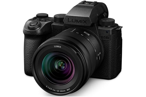 Aparat bezlusterkowy Panasonic S5M2X - czarny + 20-60