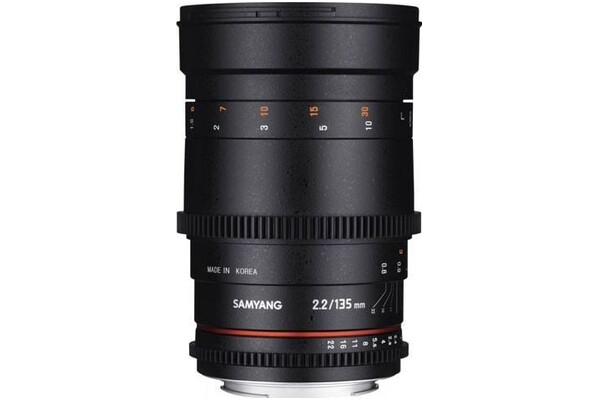 Obiektyw SAMYANG f/2.2 135mm VDSLR Nikon F