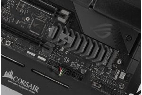 Dysk wewnętrzny CORSAIR MP600 Pro XT SSD M.2 NVMe 8TB