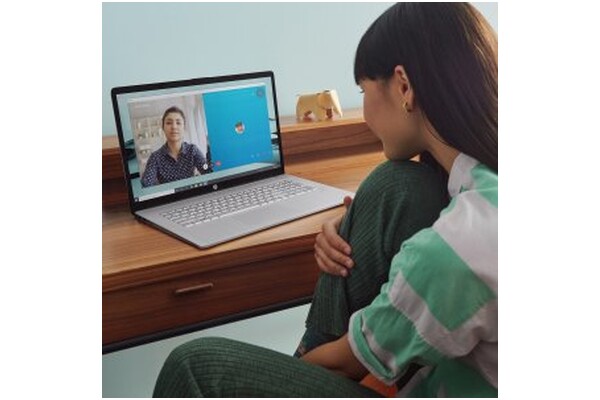 Laptop HP HP 17 17.3" Intel Core i7 INTEL Iris Xe 32GB 512GB SSD M.2 Windows 11 Professional