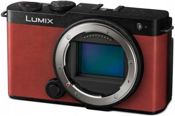 Aparat bezlusterkowy Panasonic S9 - czerwony