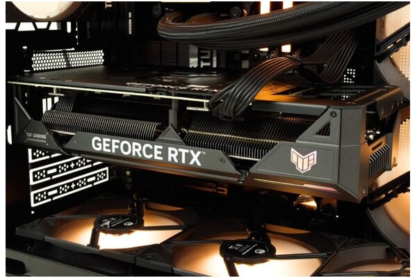 KOMPUTRONIK C24 Ultimate AMD Ryzen 7 64GB DDR5 NVIDIA GeForce RTX 4070 Super 12GB 4000GB SSD Windows 11 Professional