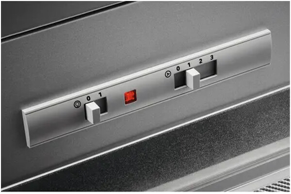 Okap kuchenny Kominowy Electrolux EFC60151X