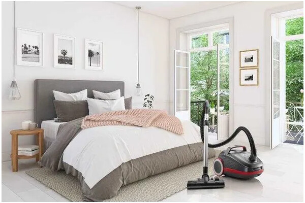 Odkurzacz Gorenje VCEA24GPRA tradycyjny workowy 700W szary
