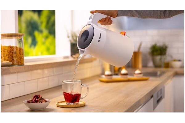 Czajnik elektryczny Bosch TWK2M161 MyMoment 1.7l 2400W