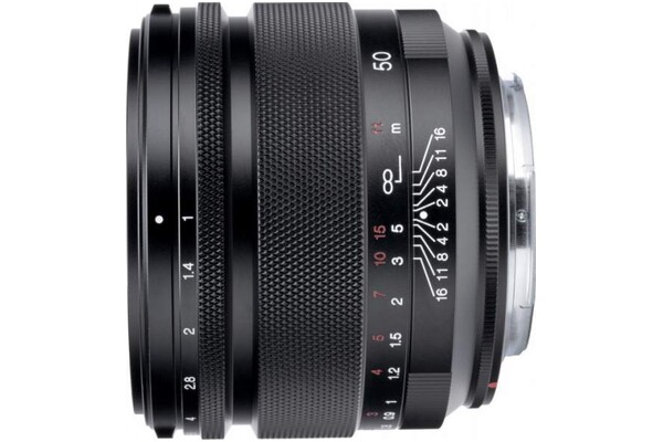 Obiektyw VOIGTLANDER f/1 50mm Nokton i Canon RF