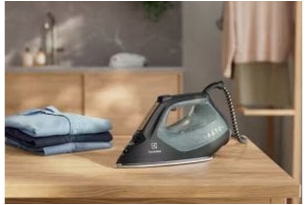 Żelazko parowe Electrolux E8SI28OG 2800W