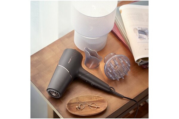 Suszarka Philips BHD538/30 2300W kolor czarny