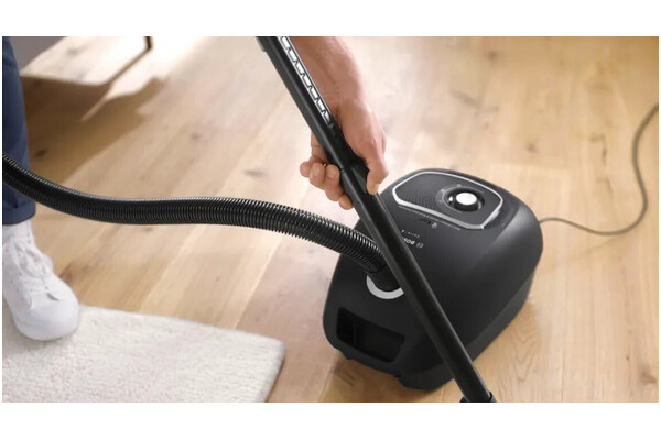 Odkurzacz Bosch BGB41BA1 tradycyjny workowy 600W czarny