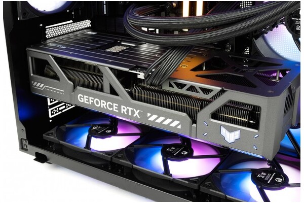 KOMPUTRONIK D02 Ultimate AMD Ryzen 7 32GB DDR5 NVIDIA GeForce RTX 5080 16GB 2000GB SSD Windows 11 Home
