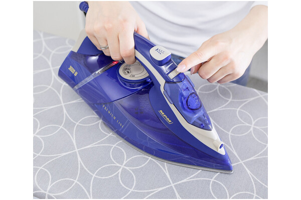 Żelazko parowe MPM MZE24G 3000W