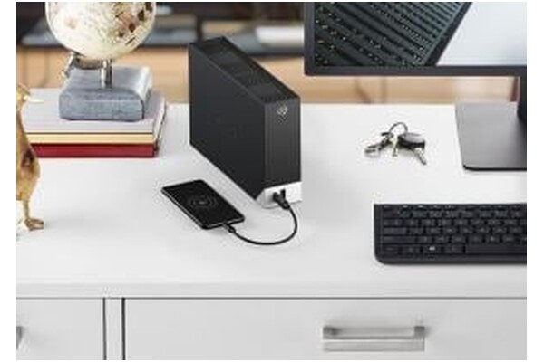 Dysk zewnętrzny HDD Seagate One Touch 4TB czarno-srebrny