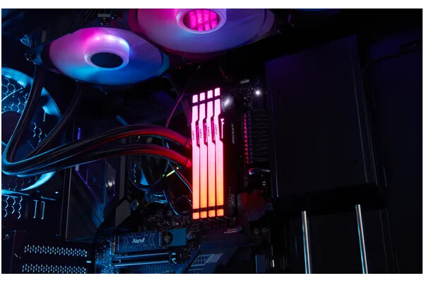 Pamięć RAM Kingston Fury Black Beast RGB 16GB DDR5 3000MHz Z radiatorem 1.35V 36CL