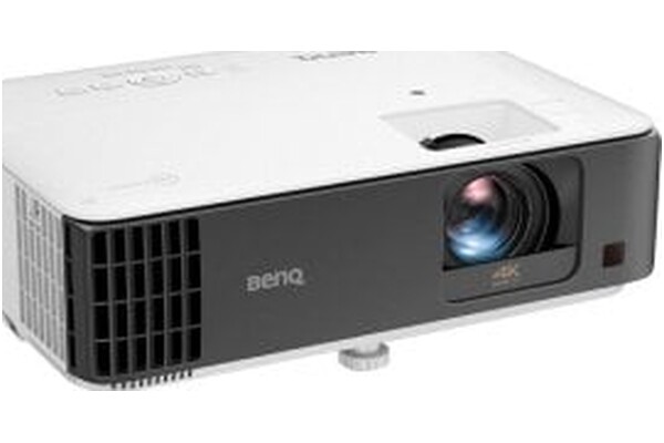 Projektor BenQ TK700ST