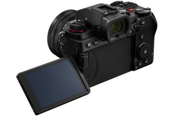 Aparat bezlusterkowy Panasonic S5D + 18-40