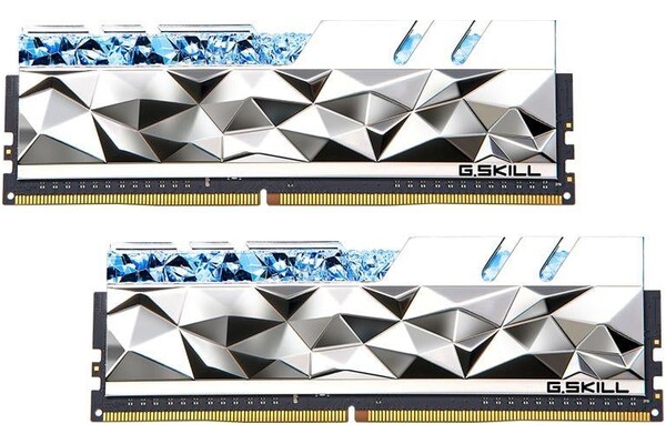 Pamięć RAM G.Skill Trident Z Royal 32GB DDR4 4000MHz Z radiatorem 1.35V 18CL