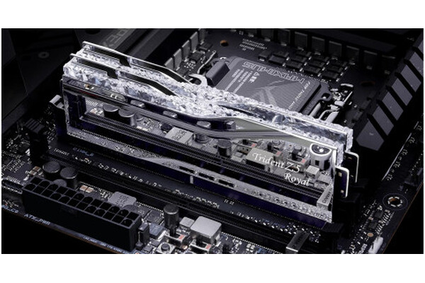 Pamięć RAM G.Skill Trident Z5 Royal RGB 64GB DDR5 6000MHz Z radiatorem 26CL