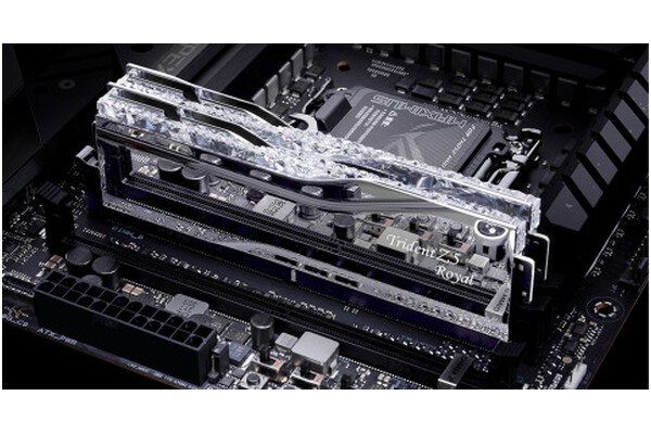 Pamięć RAM G.Skill Trident Z5 Royal RGB 48GB DDR5 8400MHz Z radiatorem