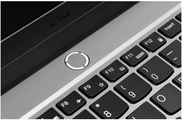 Laptop Lenovo LOQ 15 15.6" Intel Core i5 12450HX NVIDIA GeForce RTX 3050 16GB 512GB SSD Windows 11 Home szary