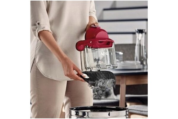 Odkurzacz AEG-Electrolux LX72CR tradycyjny bezworkowy
