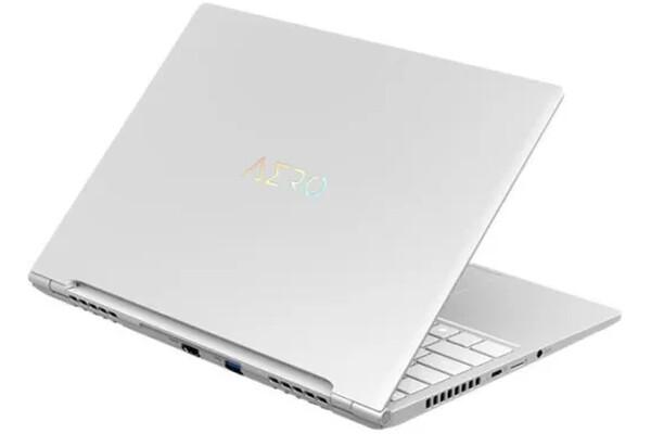 Laptop GIGABYTE Aero 14.0" Intel Core i7 13620H NVIDIA GeForce RTX 4050 16GB 512GB SSD Windows 11 Home srebrny