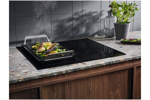Płyta indukcyjna Electrolux MEXIV60B