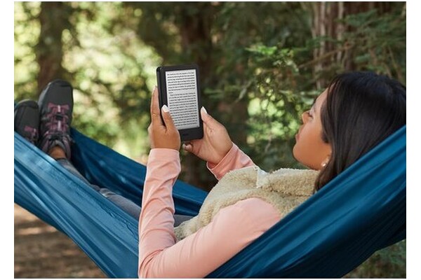Czytnik Amazon Kindle 2024 16GB czarny - bez reklam