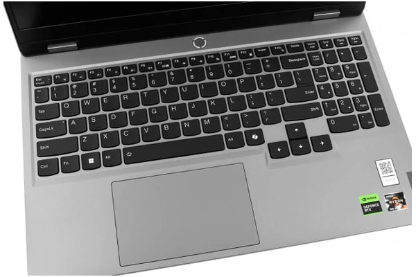 Laptop Lenovo LOQ 15 15.6" AMD Ryzen 5 7235HS NVIDIA GeForce RTX 3050 16GB 1024GB SSD Windows 11 Home szary