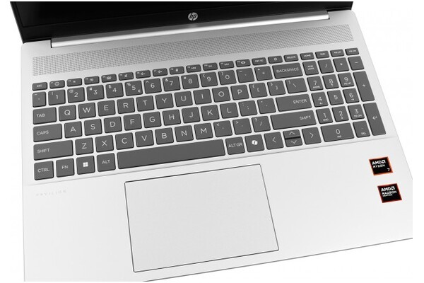 Laptop HP Pavilion 16 16.0" AMD Ryzen 7 8840U AMD Radeon 16GB 2048GB SSD Windows 11 Home srebrny