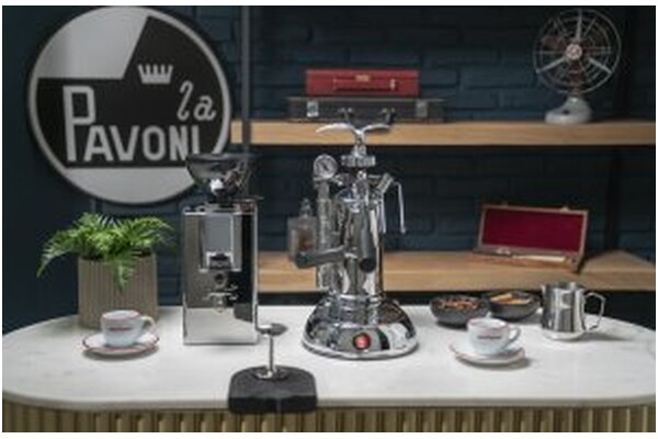 Ekspres La Pavoni LPLMLN01EU kolbowy